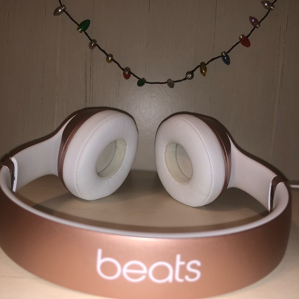 🔴Beats Solo 2 Wireless headphones - Picture 3 of 8